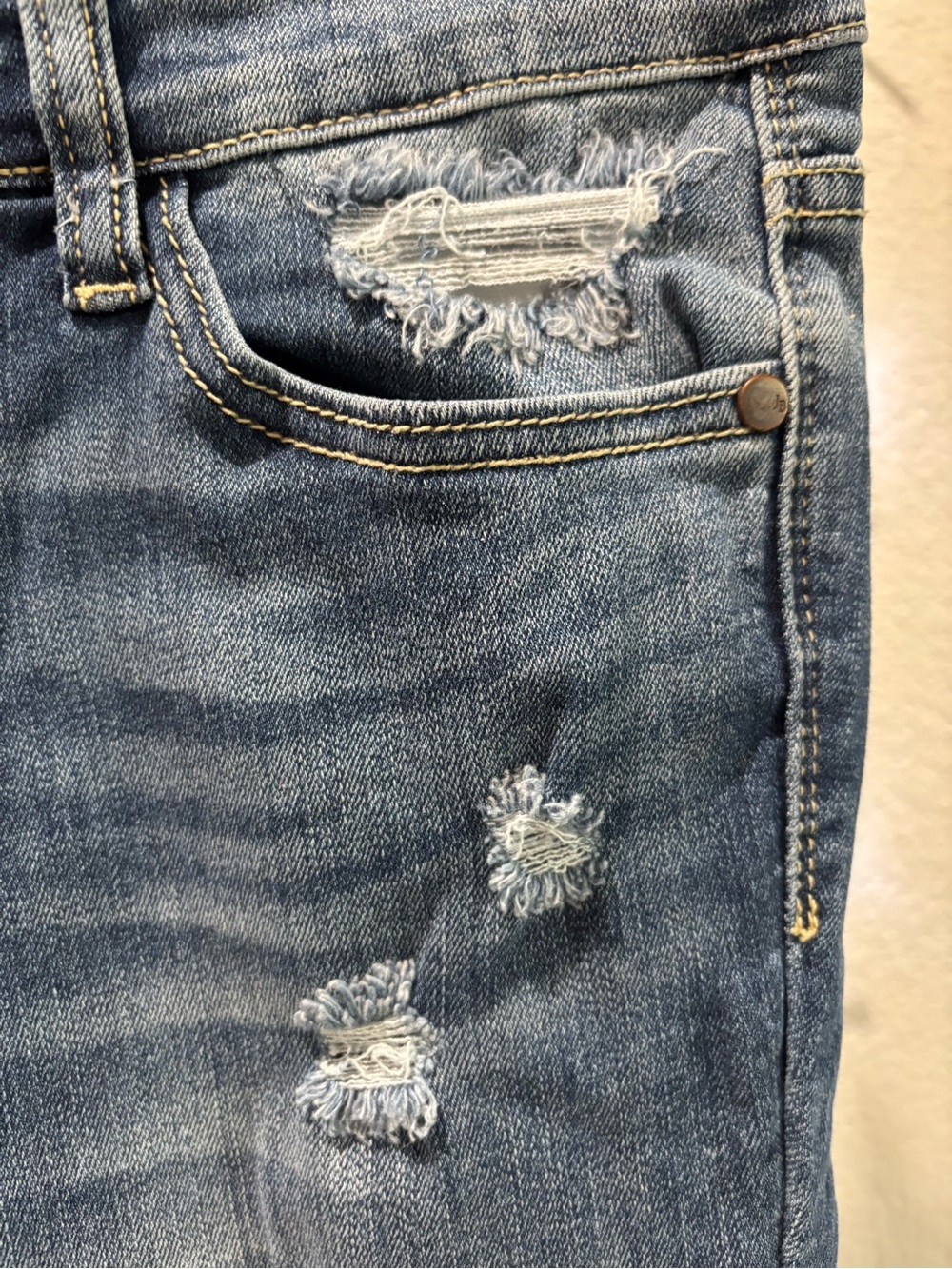 Judy Blue Medium Wash Ripped Skinny Jeans - Picture 9 of 13